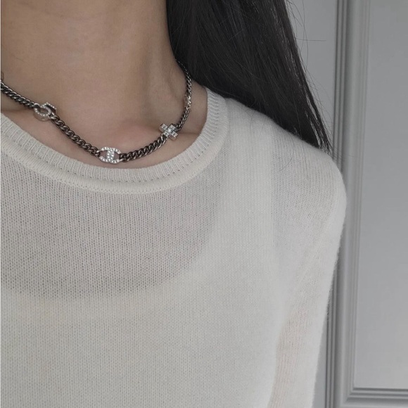 Sold - Chanel Lucky Charm Short Necklace in Shiny Ruthenium, Crystals - Picture 2 of 5